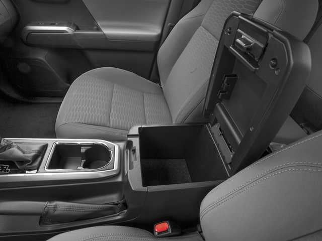 2016 Toyota Tacoma 2WD Access Cab V6 AT SR5