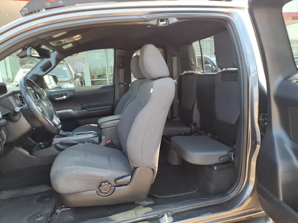 2018 Toyota Tacoma TRD Off Road Access Cab 6 Bed V6 4x4 AT