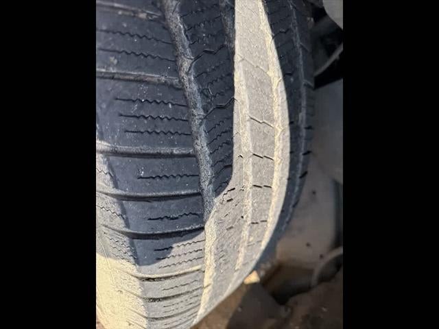 2016 Toyota Tundra Double Cab 5.7L V8 6-Spd AT SR5