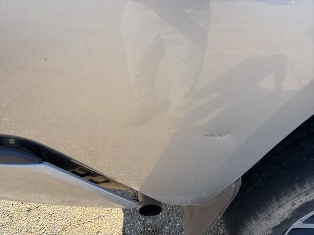 2016 Toyota Tundra Double Cab 5.7L V8 6-Spd AT SR5