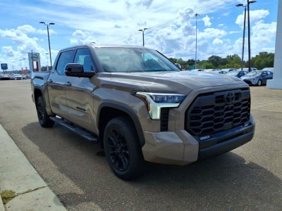 2026 Toyota Tundra Limited CrewMax 5.5 Bed