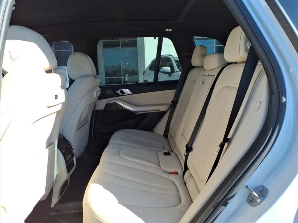 2021 BMW X5 sDrive40i Sports Activity Vehicle