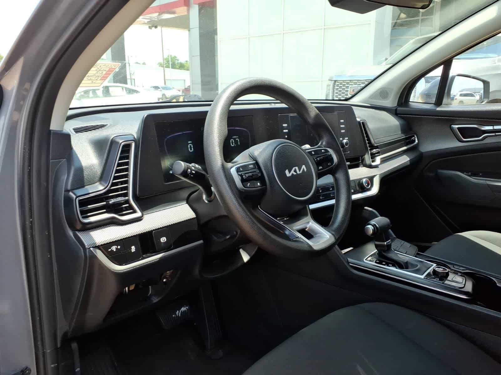 2025 Kia Sportage LX FWD
