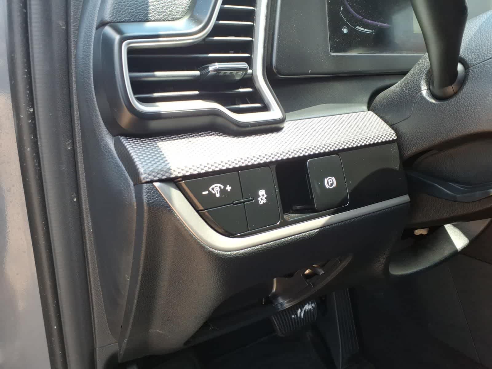 2025 Kia Sportage LX FWD