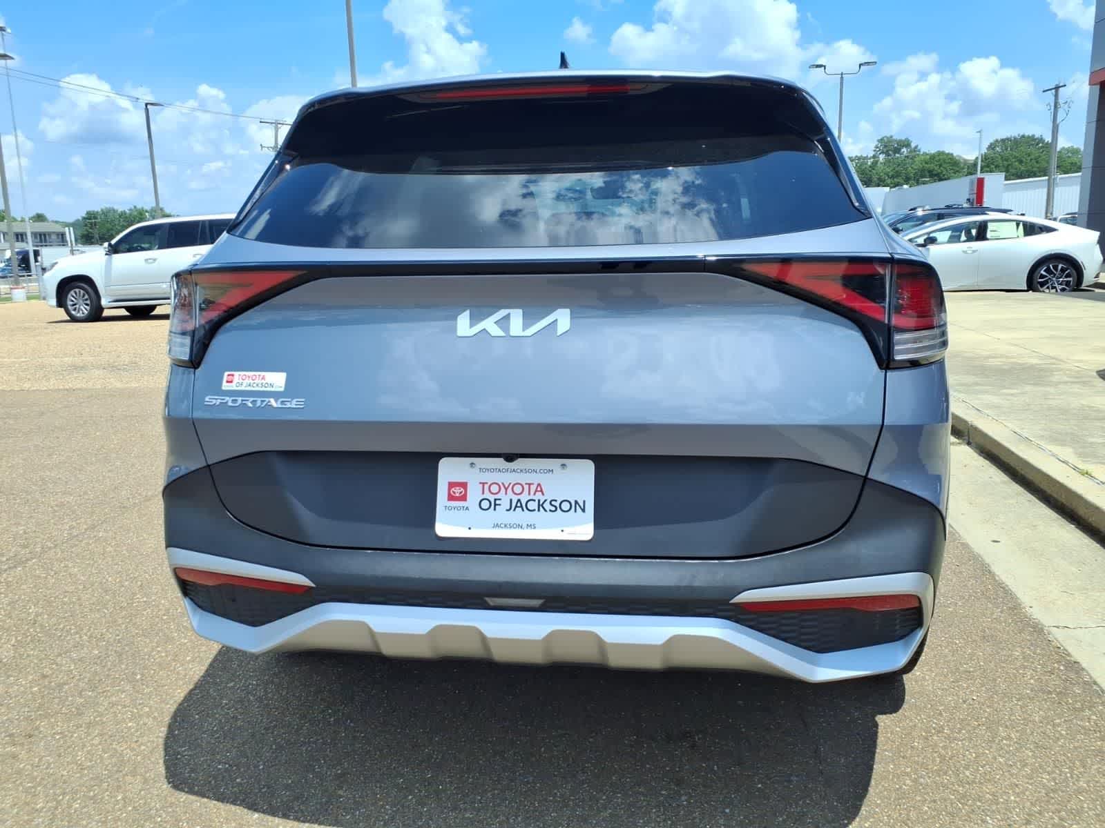 2025 Kia Sportage LX FWD