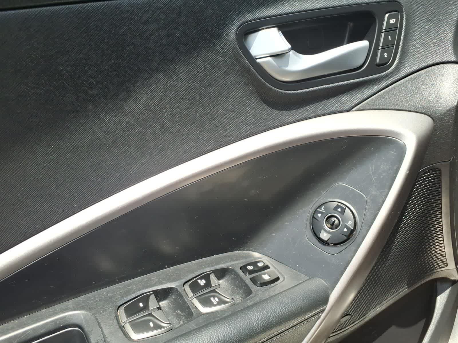 2015 Hyundai Santa Fe Sport FWD 4dr 2.0T