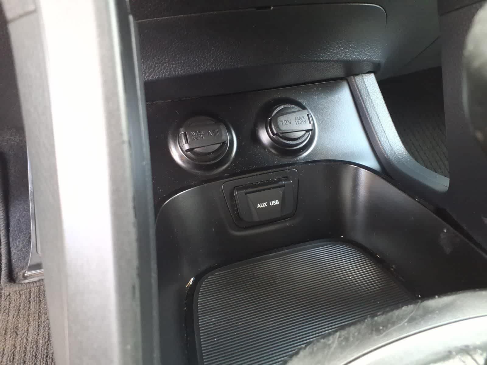 2015 Hyundai Santa Fe Sport FWD 4dr 2.0T