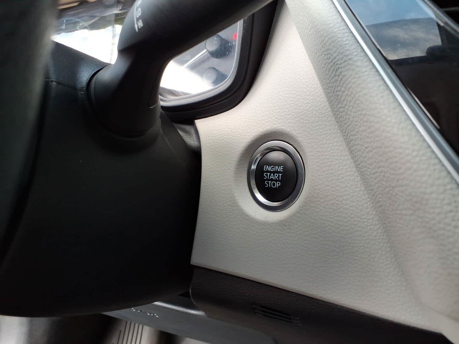 2025 Toyota Corolla LE CVT