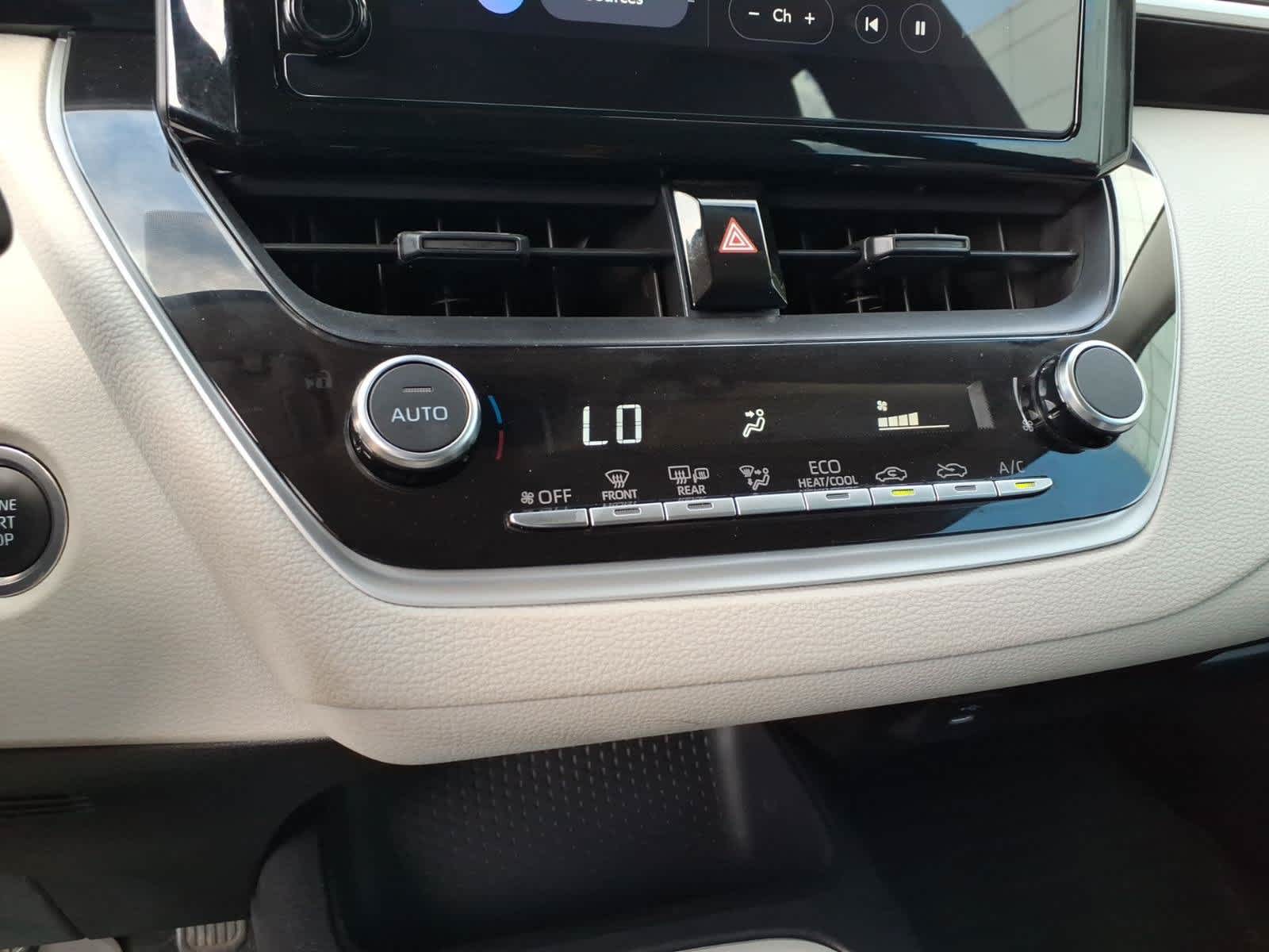 2025 Toyota Corolla LE CVT