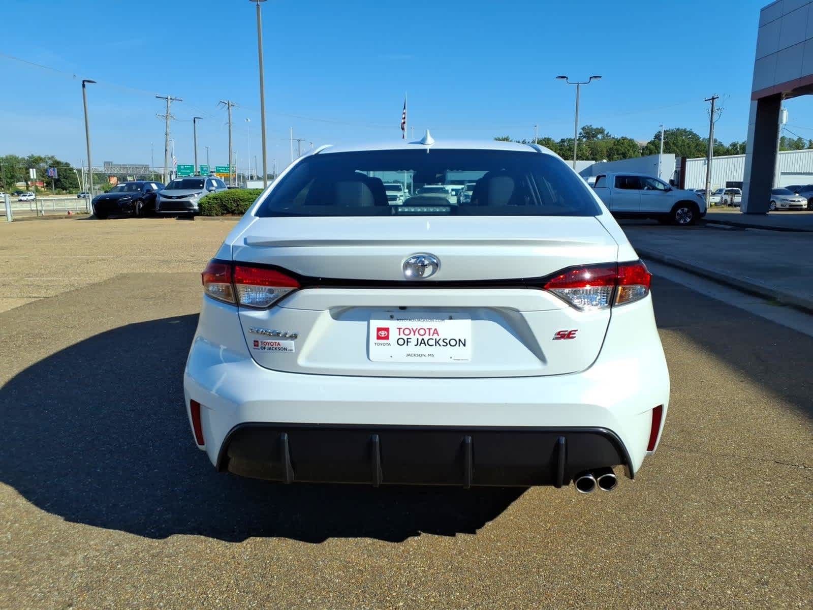 2026 Toyota Corolla SE CVT