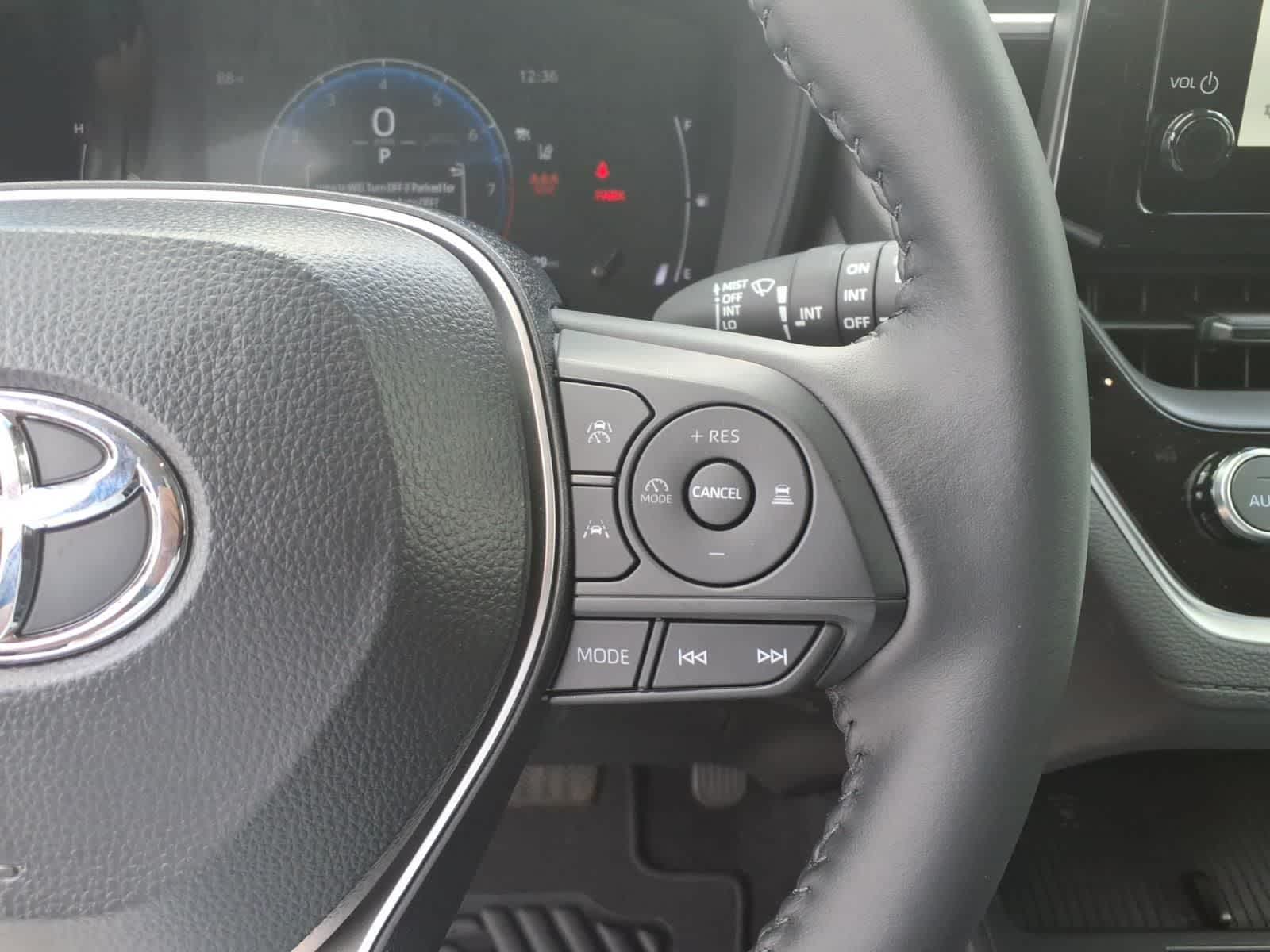 2026 Toyota Corolla Cross LE 2WD