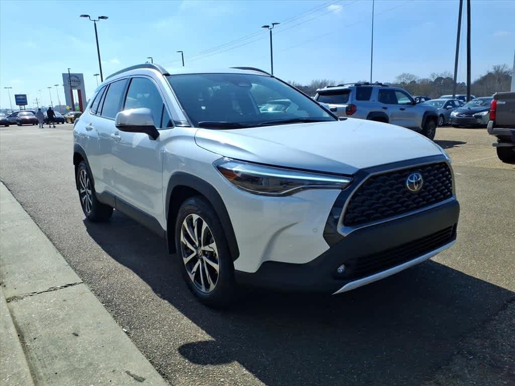 2023 Toyota Corolla Cross XLE 2WD