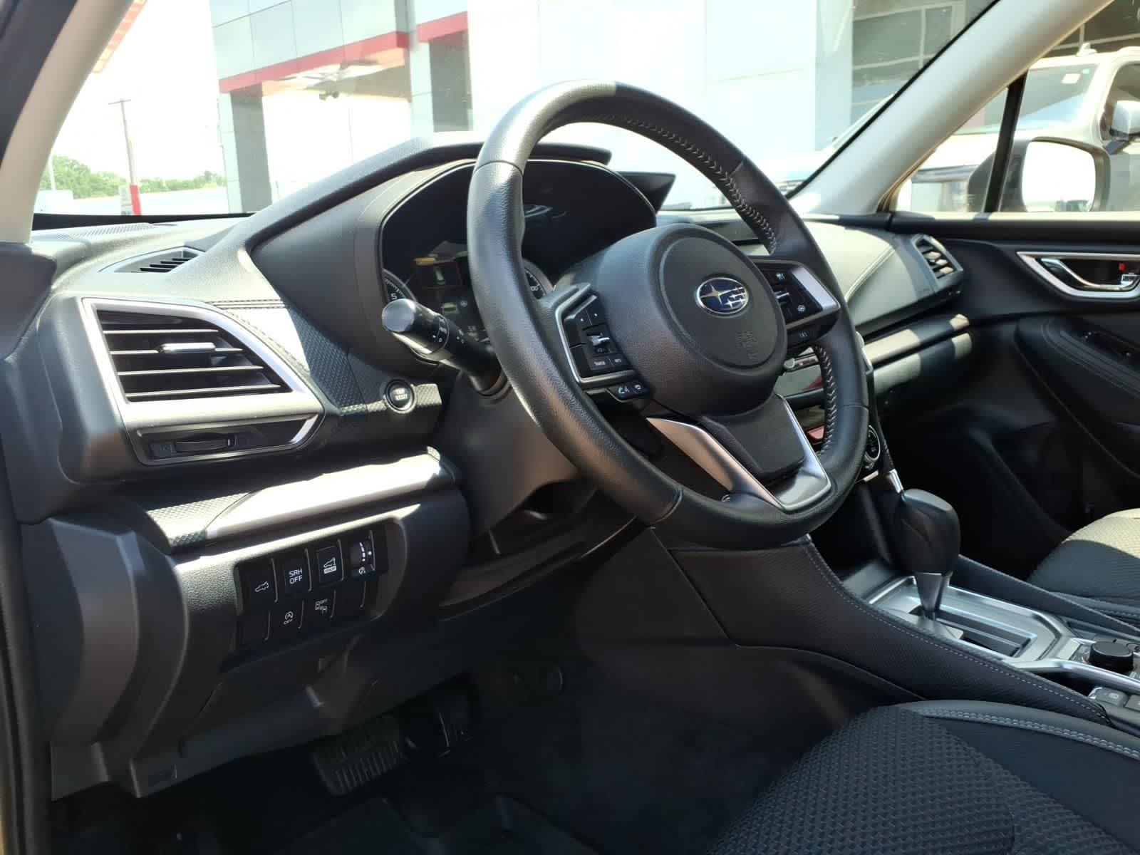 2024 Subaru Forester Premium AWD