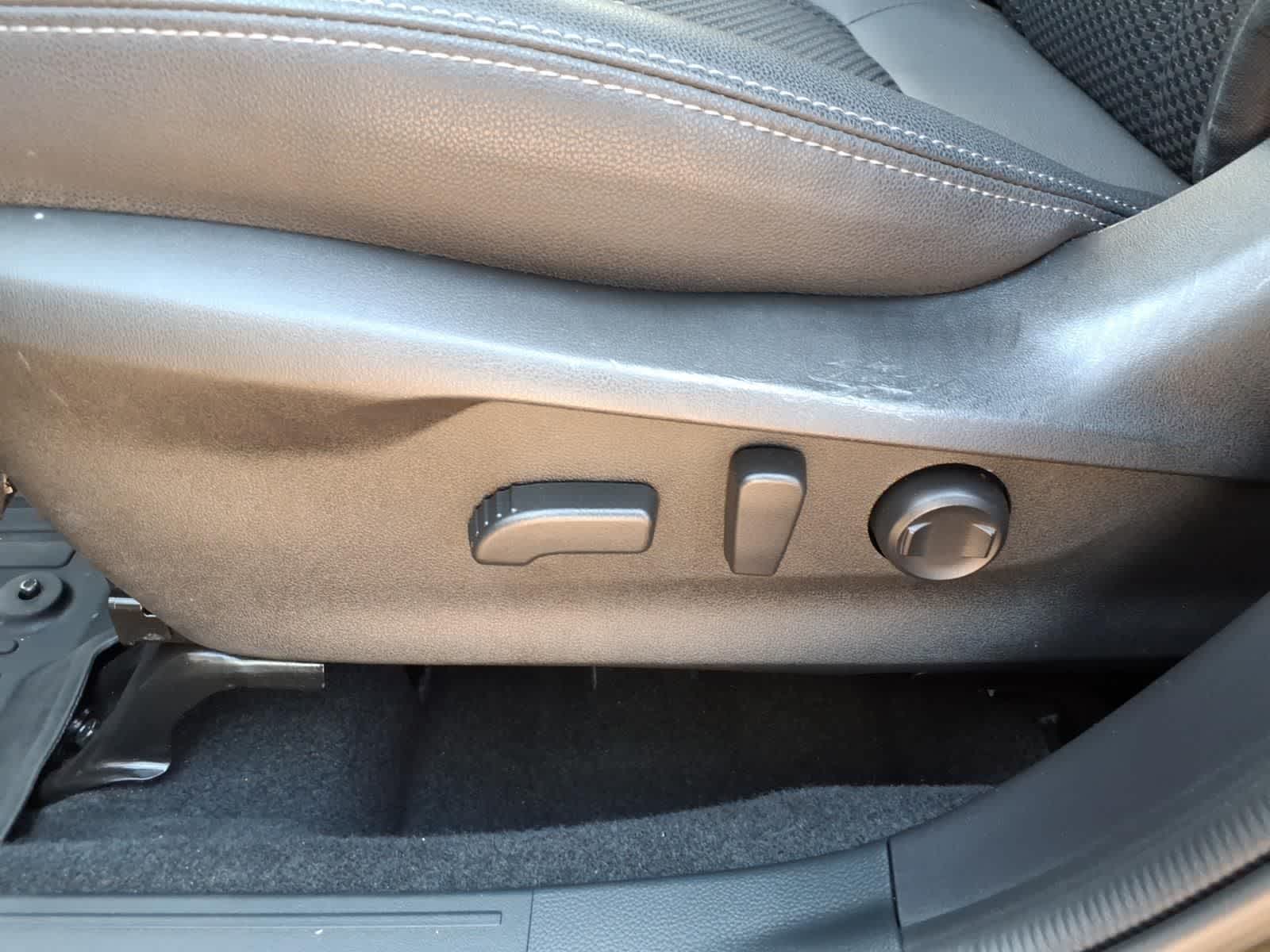 2024 Subaru Forester Premium AWD