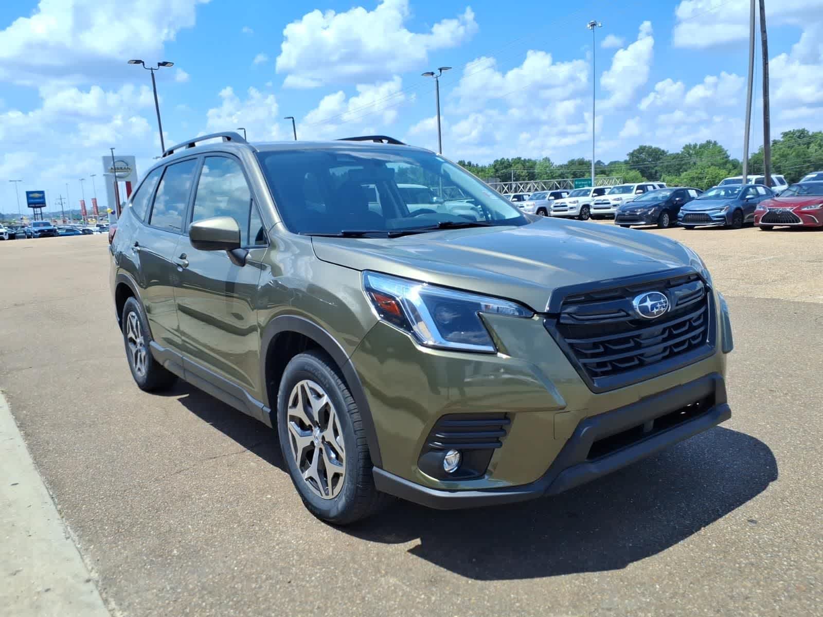 2024 Subaru Forester Premium AWD