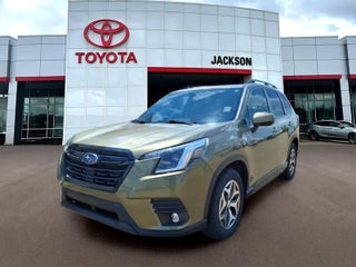 2024 Subaru Forester Premium AWD
