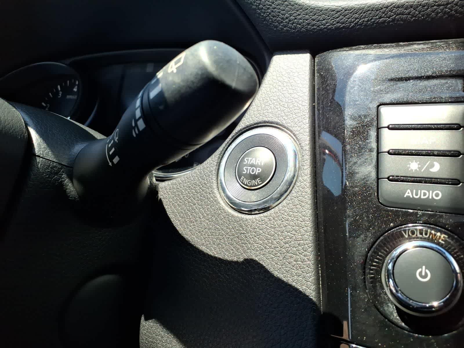 2022 Nissan Rogue Sport FWD SL