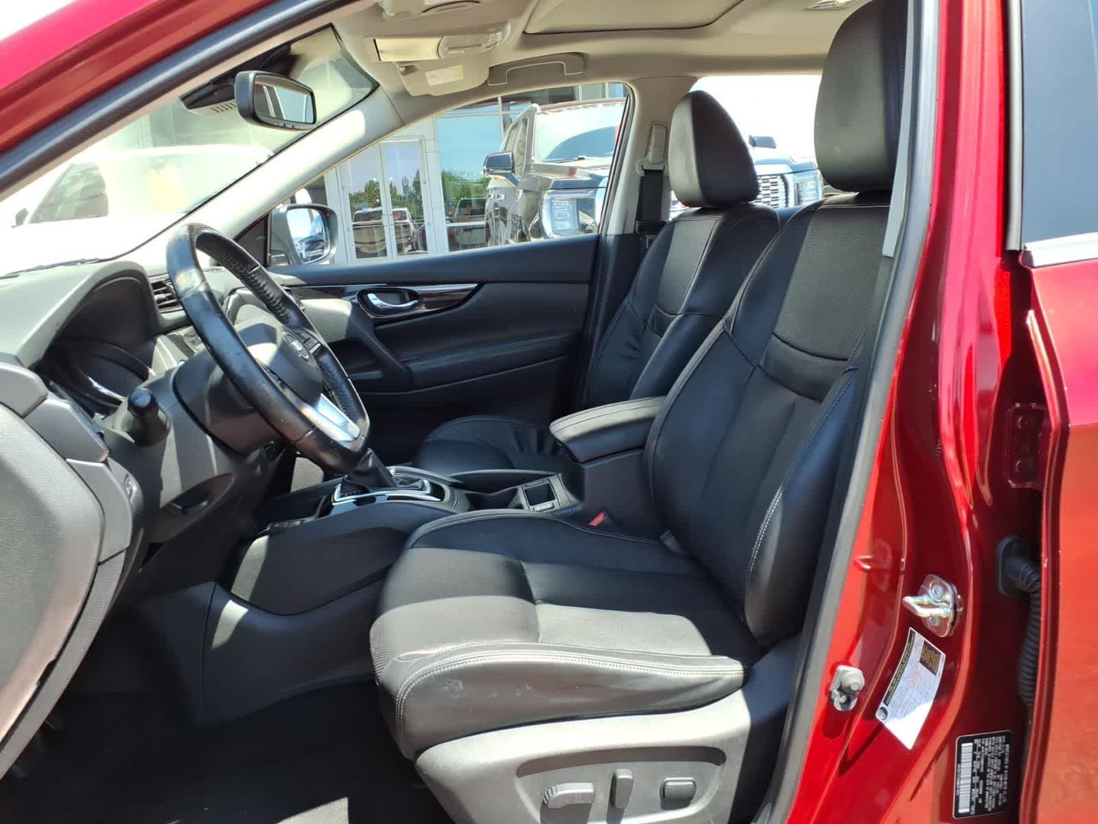 2022 Nissan Rogue Sport FWD SL