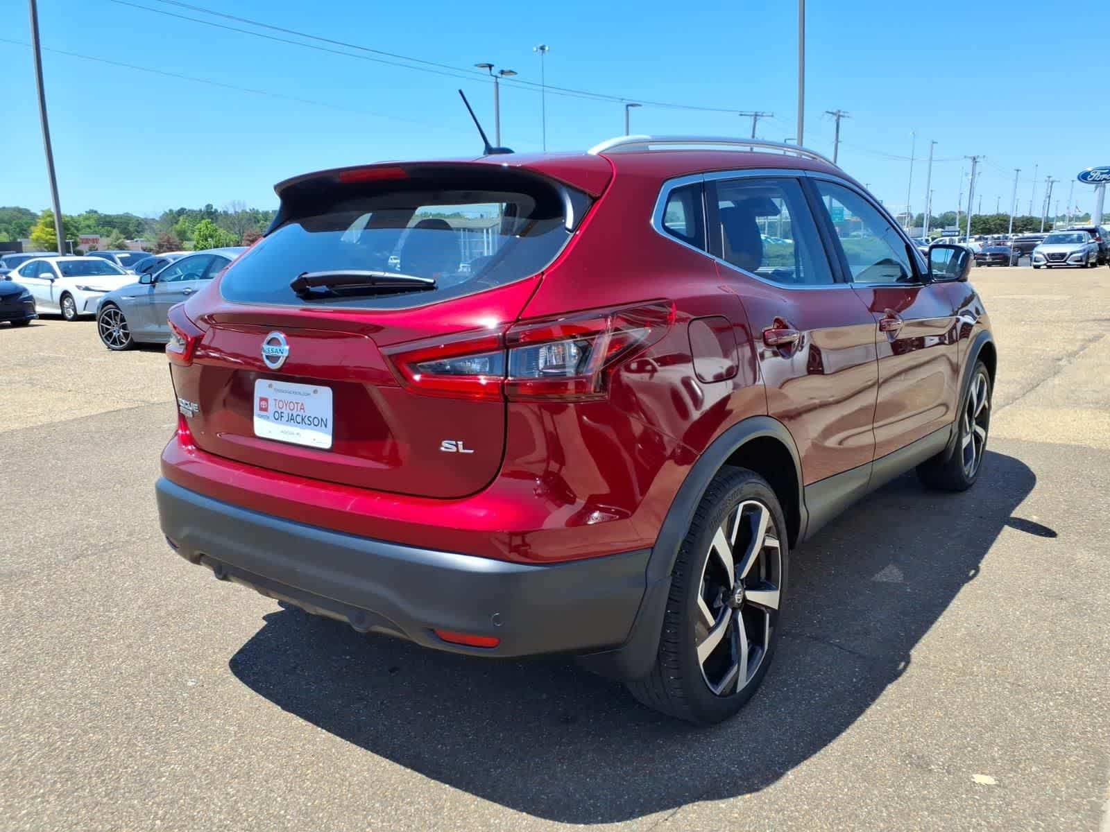 2022 Nissan Rogue Sport FWD SL
