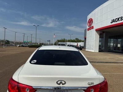 2016 INFINITI Q50 4dr Sdn 3.0t Premium RWD