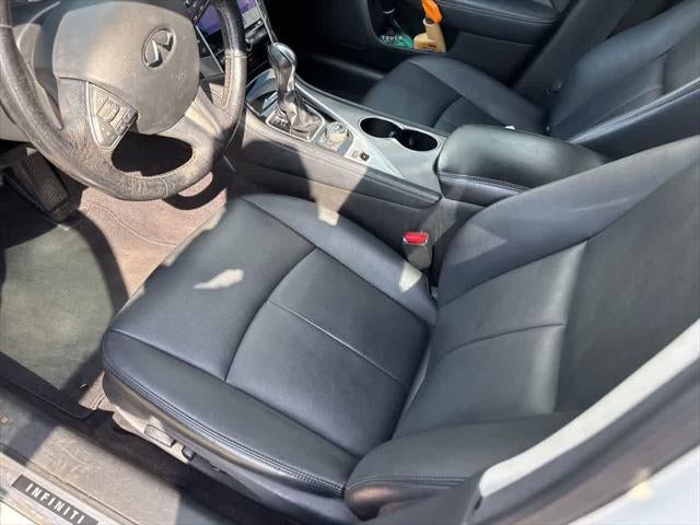 2016 INFINITI Q50 4dr Sdn 3.0t Premium RWD