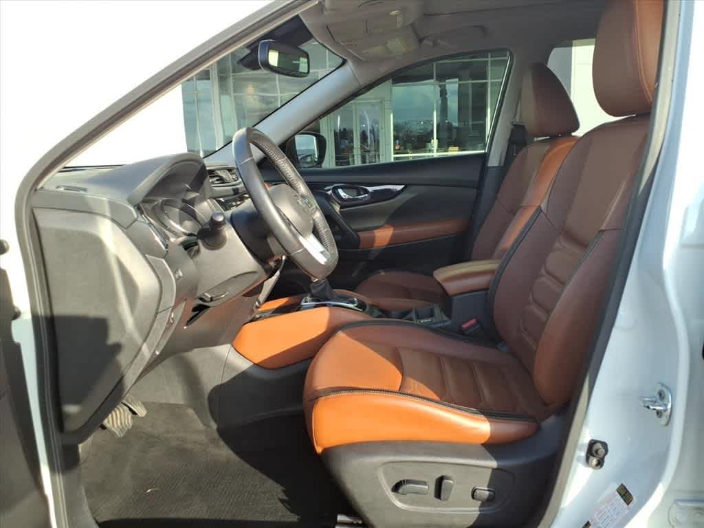 2018 Nissan Rogue FWD SL