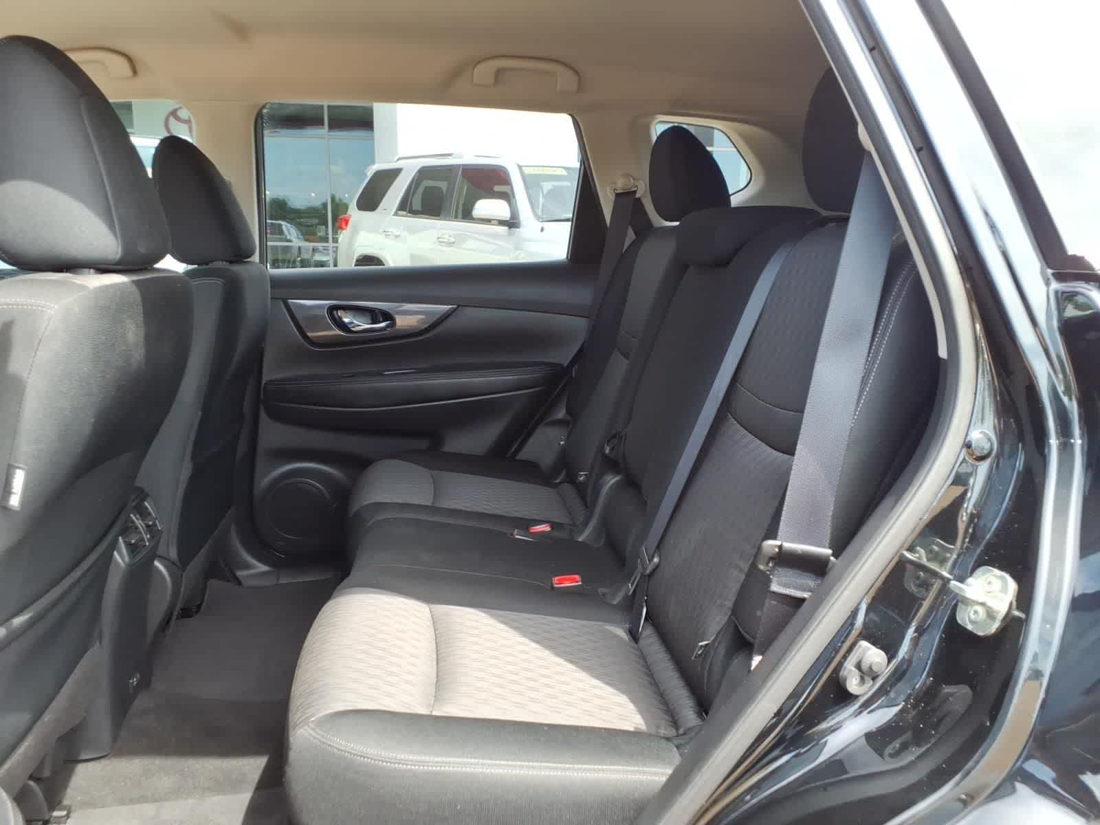 2020 Nissan Rogue FWD S