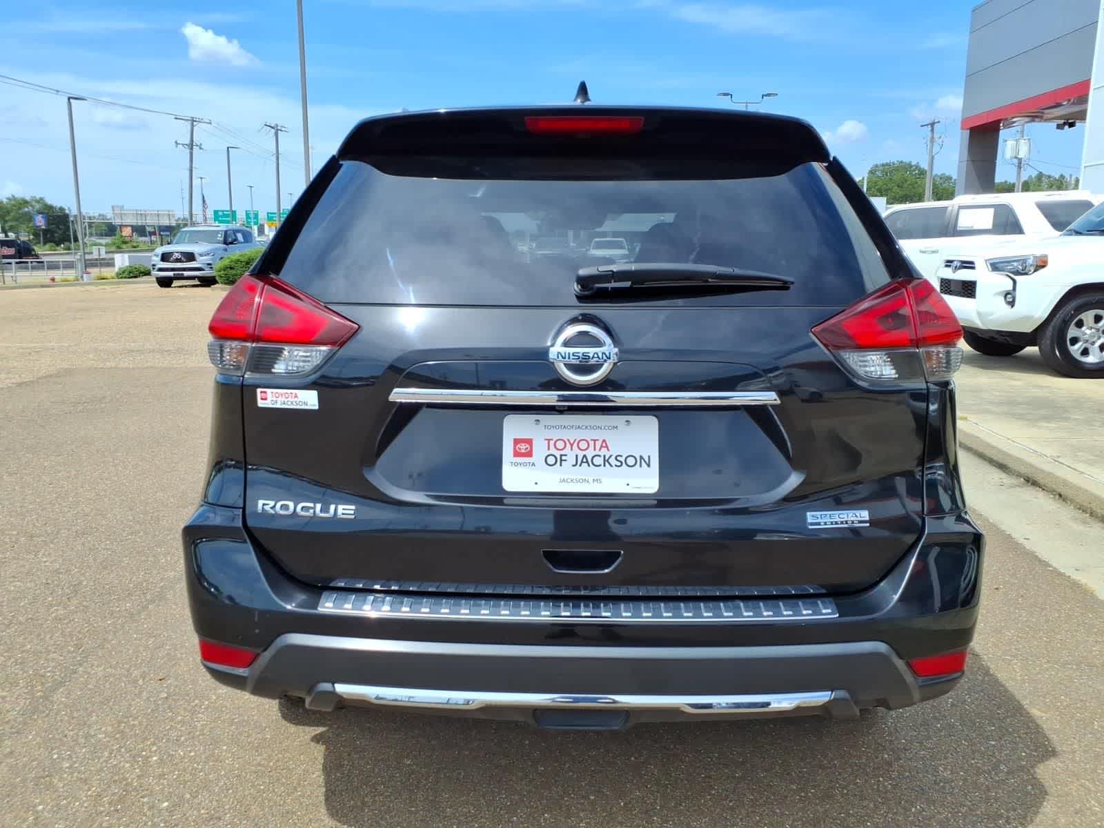2020 Nissan Rogue FWD S