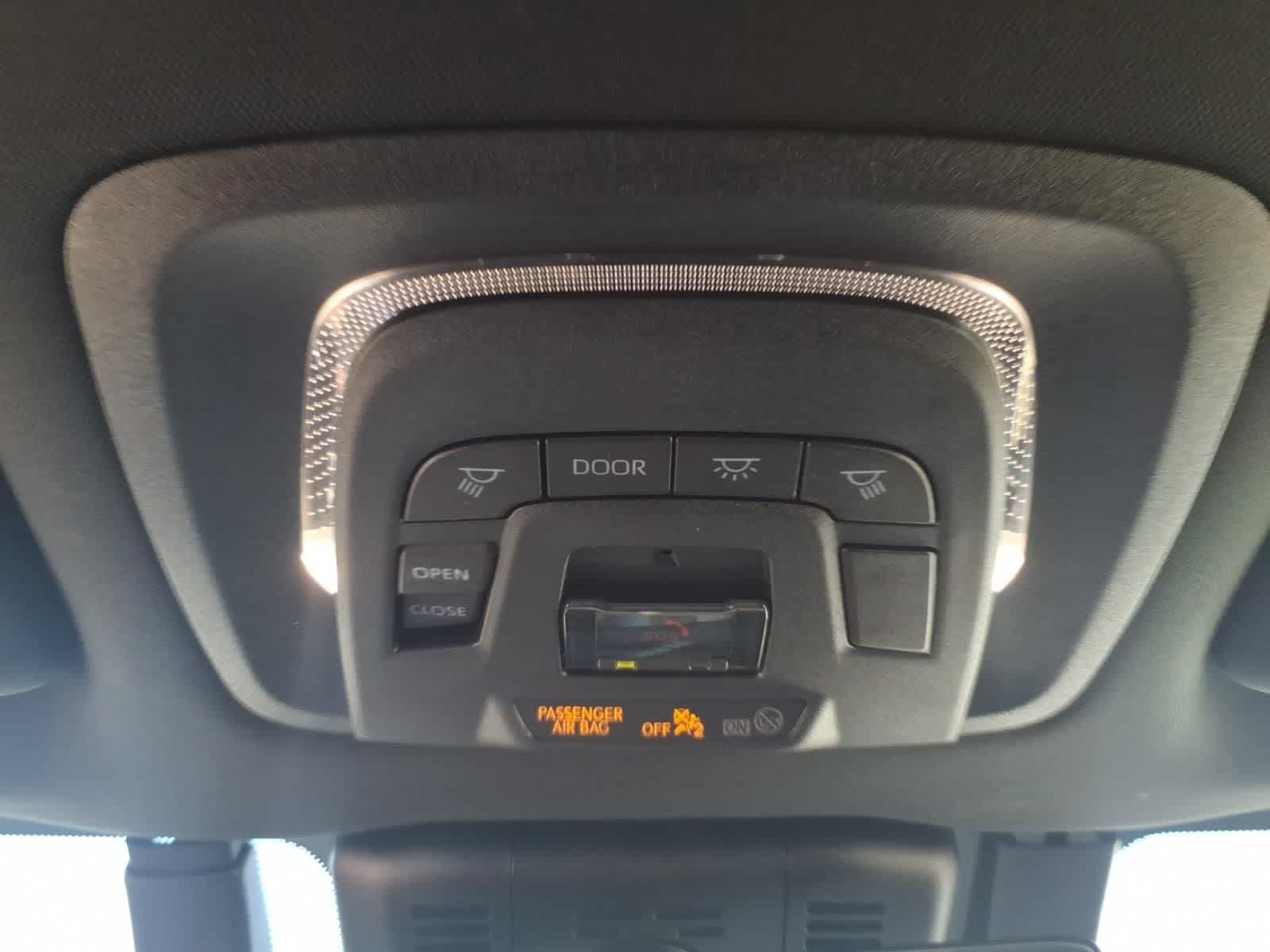 2025 Toyota Crown Signia Limited AWD