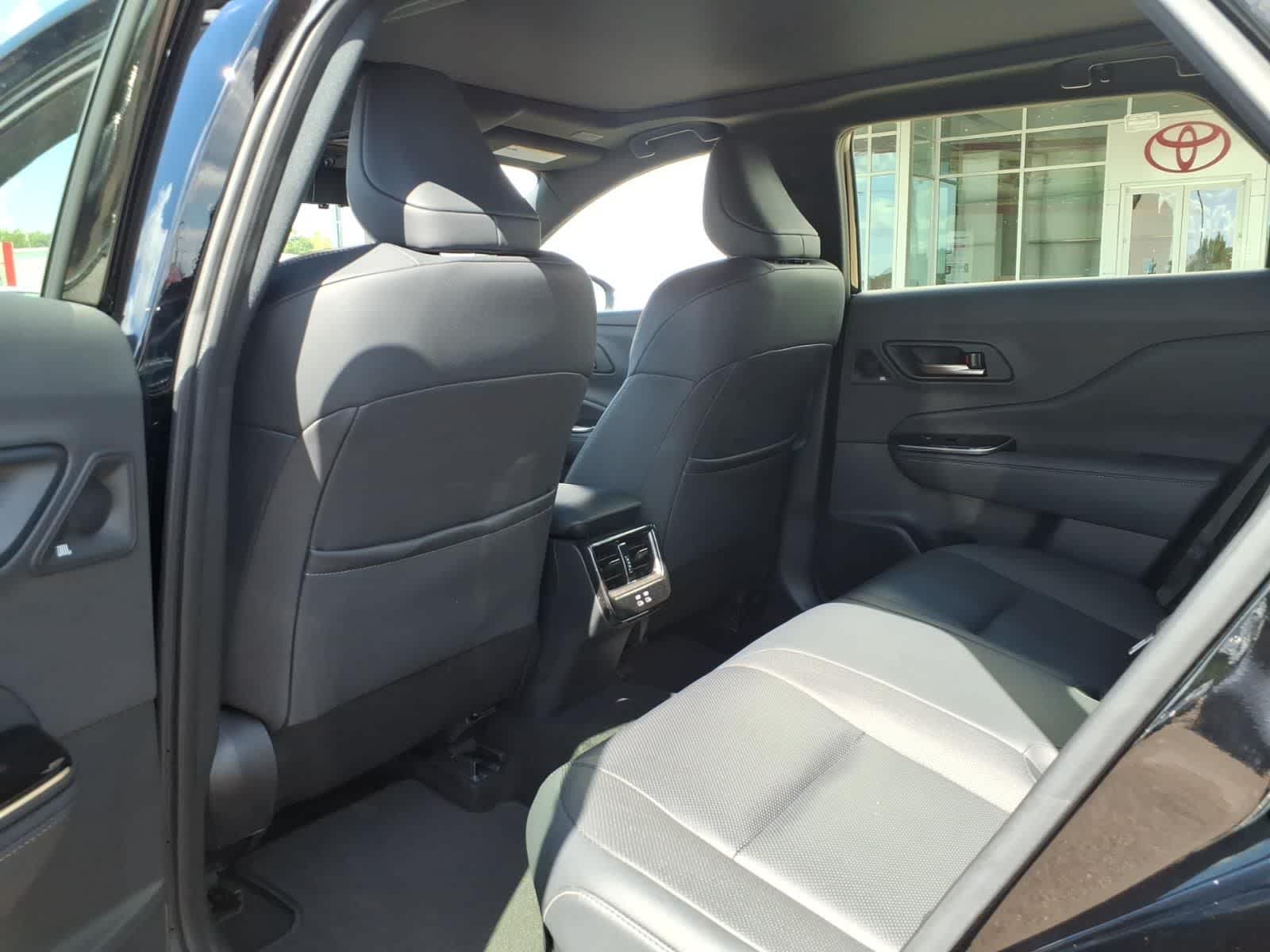 2025 Toyota Crown Signia Limited AWD