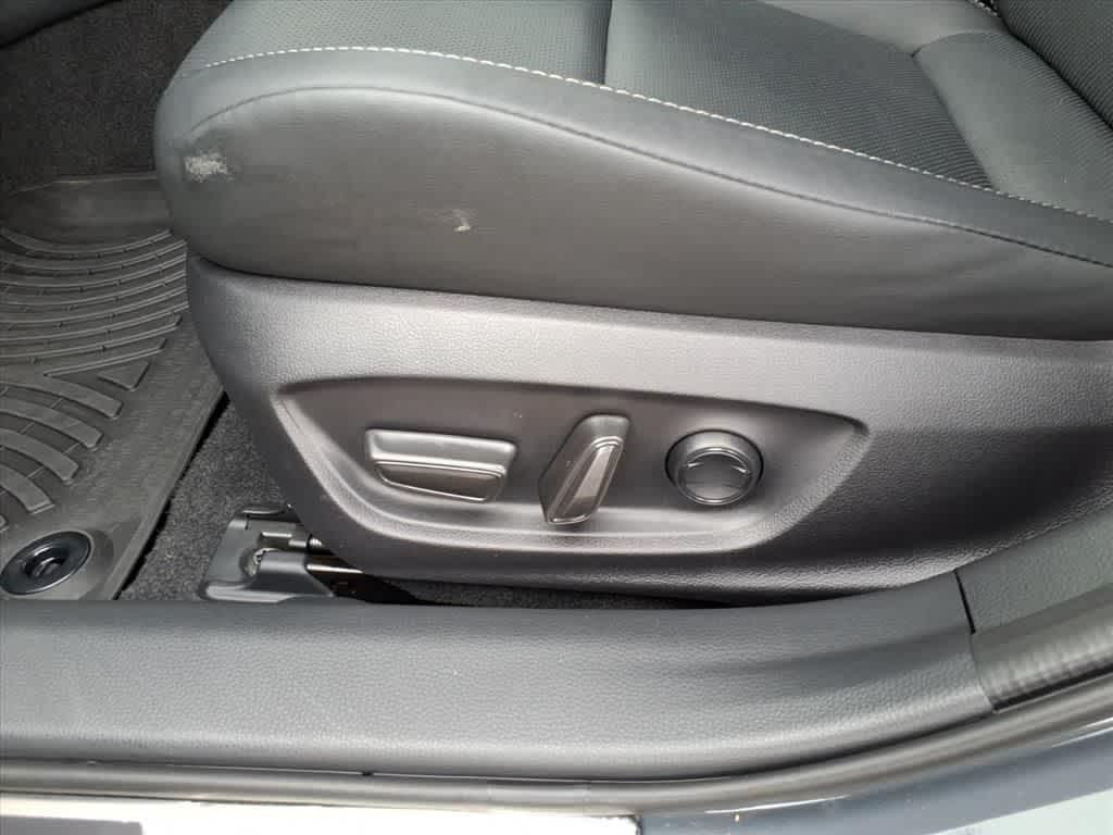 2025 Toyota Prius Limited