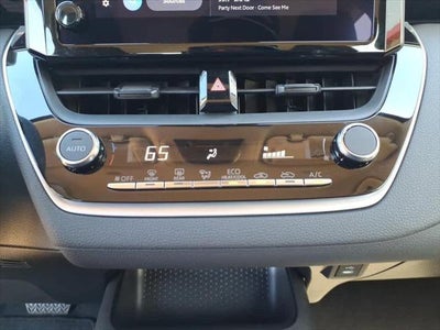 2025 Toyota Corolla Hybrid LE FWD