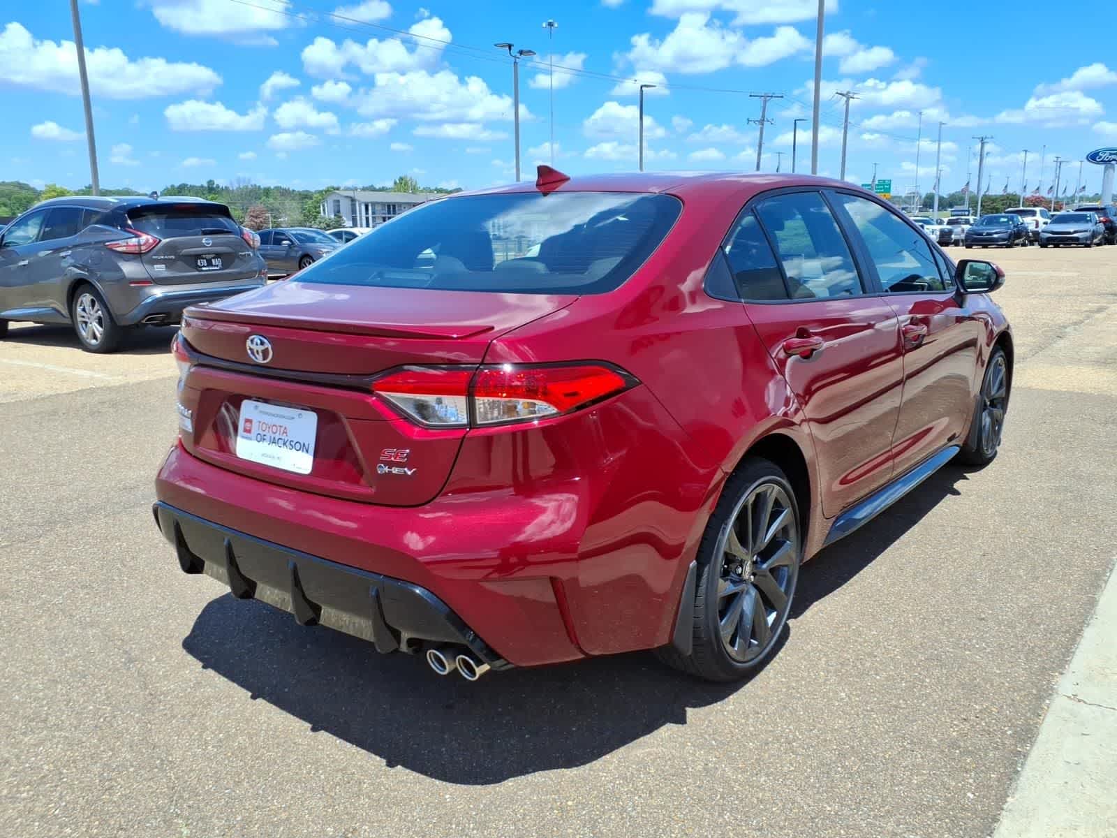 2026 Toyota Corolla Hybrid SE FWD