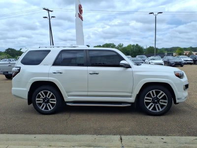 2022 Toyota 4Runner Limited 2WD