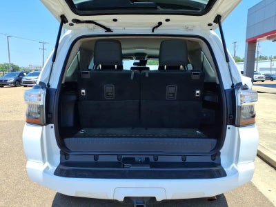 2021 Toyota 4Runner SR5 2WD