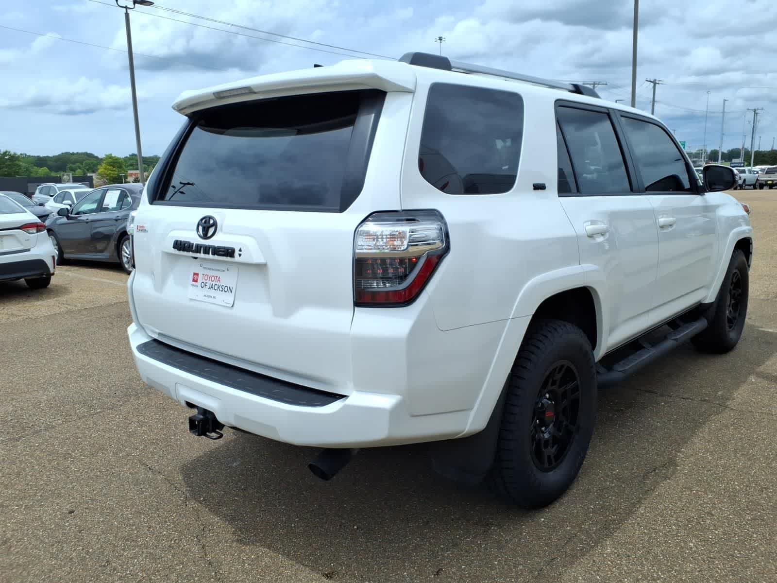2023 Toyota 4Runner SR5 Premium 2WD
