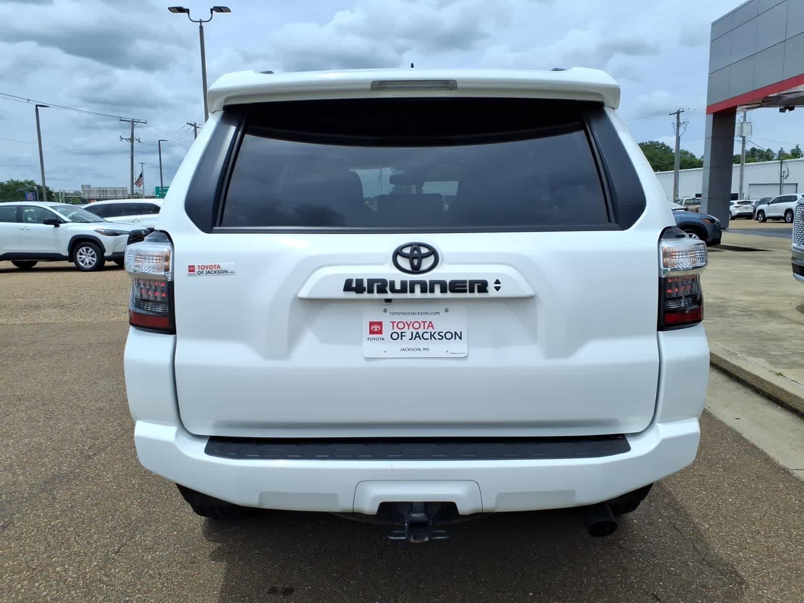 2023 Toyota 4Runner SR5 Premium 2WD