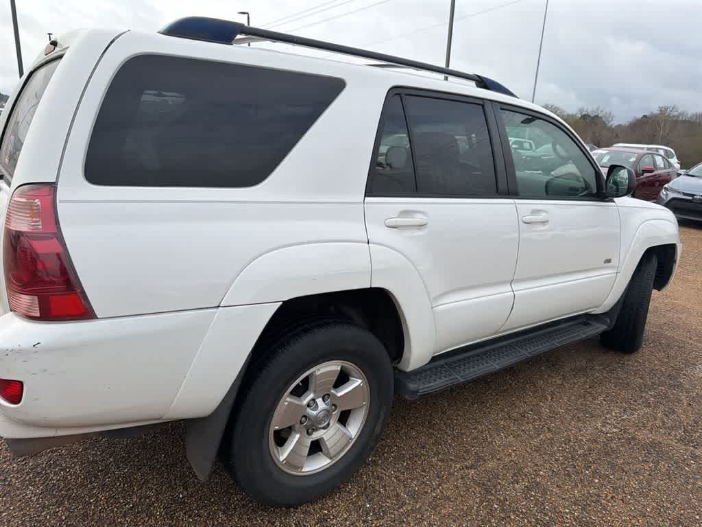 2004 Toyota 4Runner 4dr SR5 V8 Auto