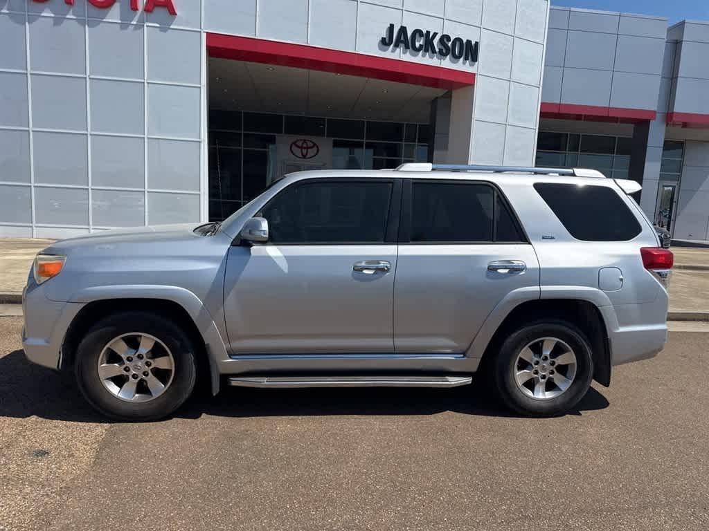 2013 Toyota 4Runner RWD 4dr V6 SR5