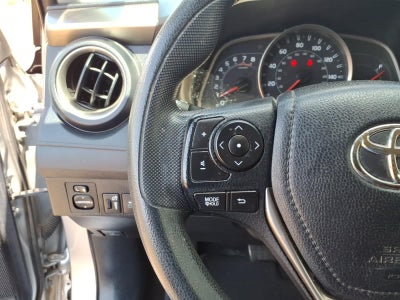 2015 Toyota RAV4 AWD 4dr LE
