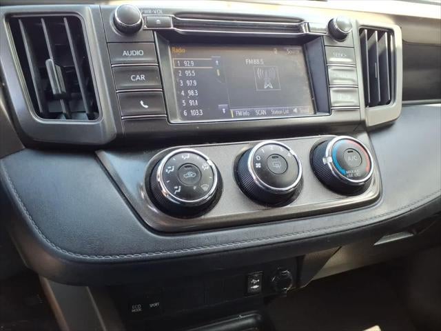 2015 Toyota RAV4 AWD 4dr LE