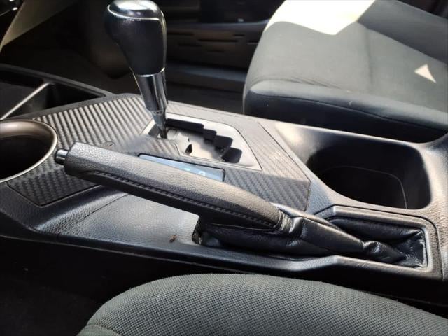 2015 Toyota RAV4 AWD 4dr LE