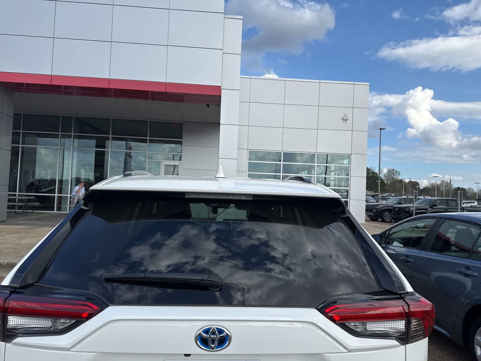 2024 Toyota RAV4 Hybrid LE AWD