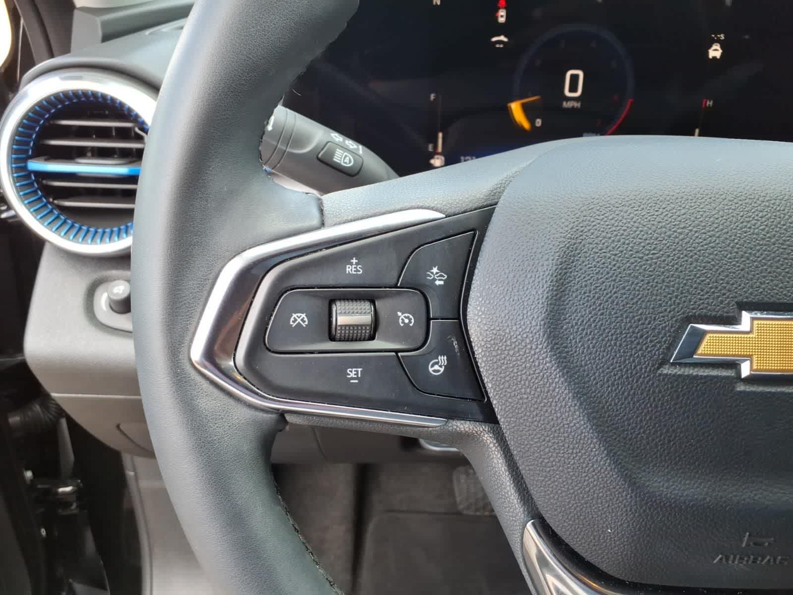 2025 Chevrolet Trax FWD 4dr LT