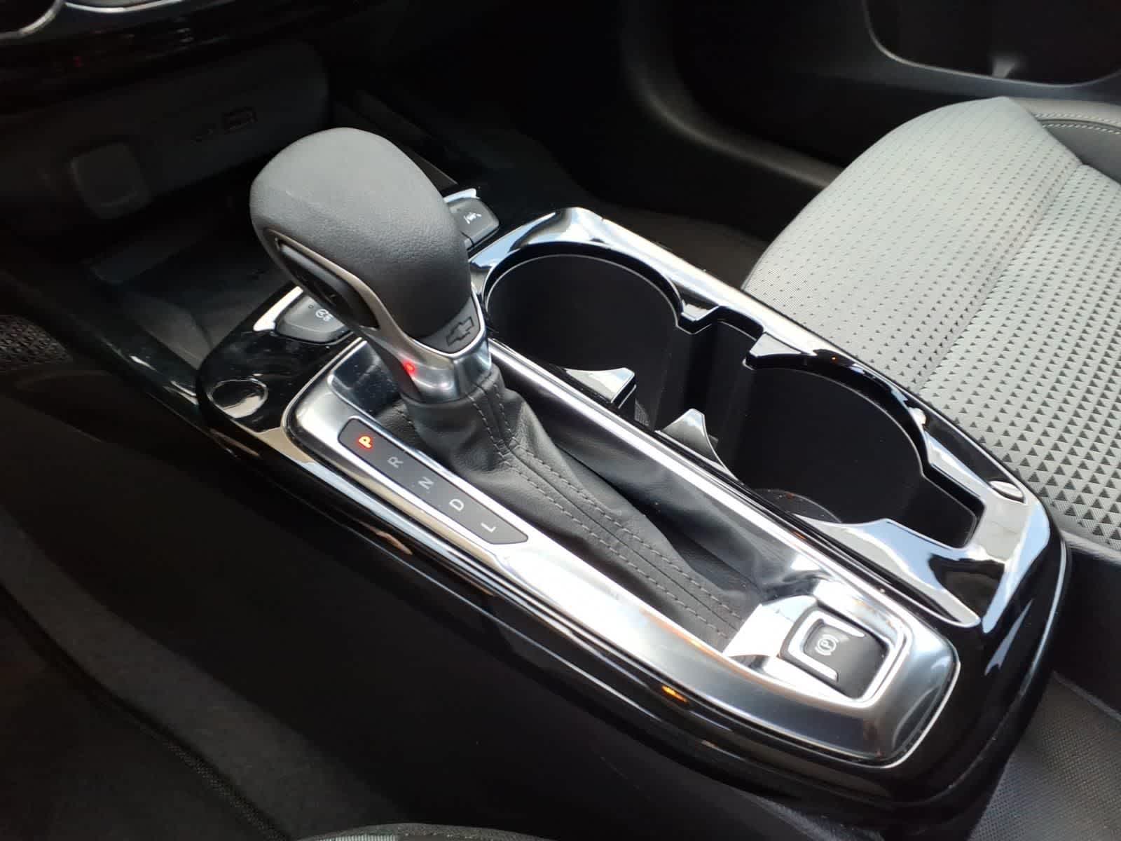 2025 Chevrolet Trax FWD 4dr LT