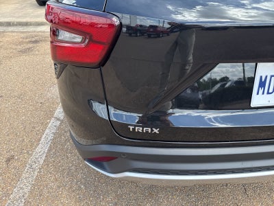 2025 Chevrolet Trax FWD 4dr LT