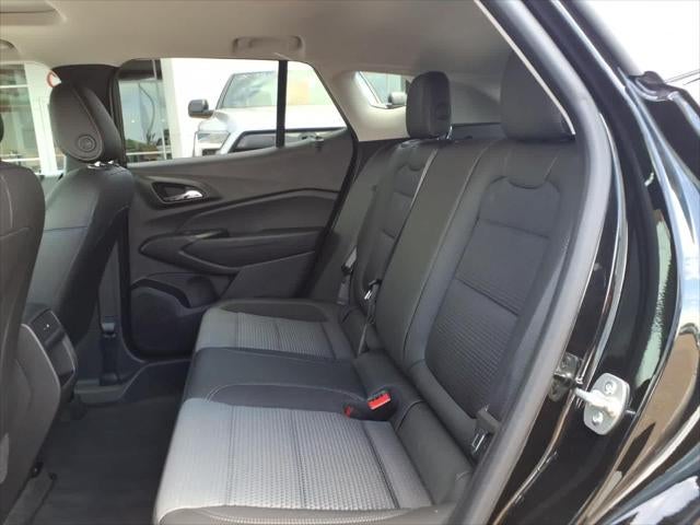 2025 Chevrolet Trax FWD 4dr LT
