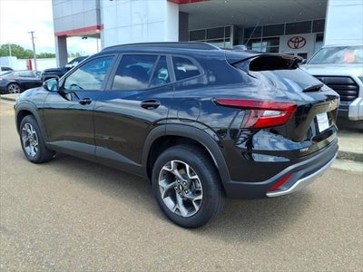 2025 Chevrolet Trax FWD 4dr LT
