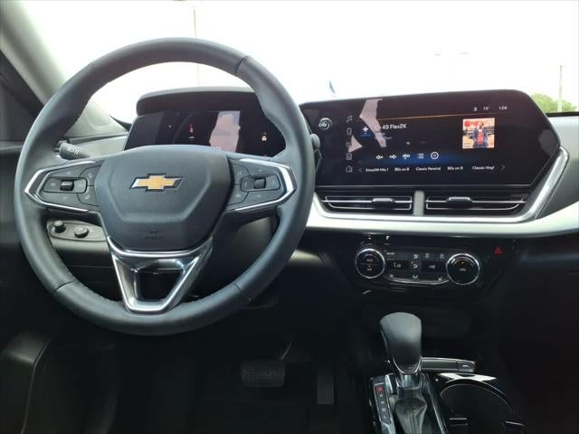 2025 Chevrolet Trax FWD 4dr LT