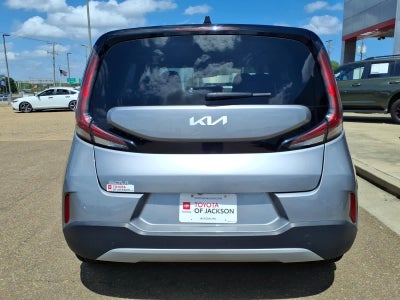 2024 Kia Soul LX IVT